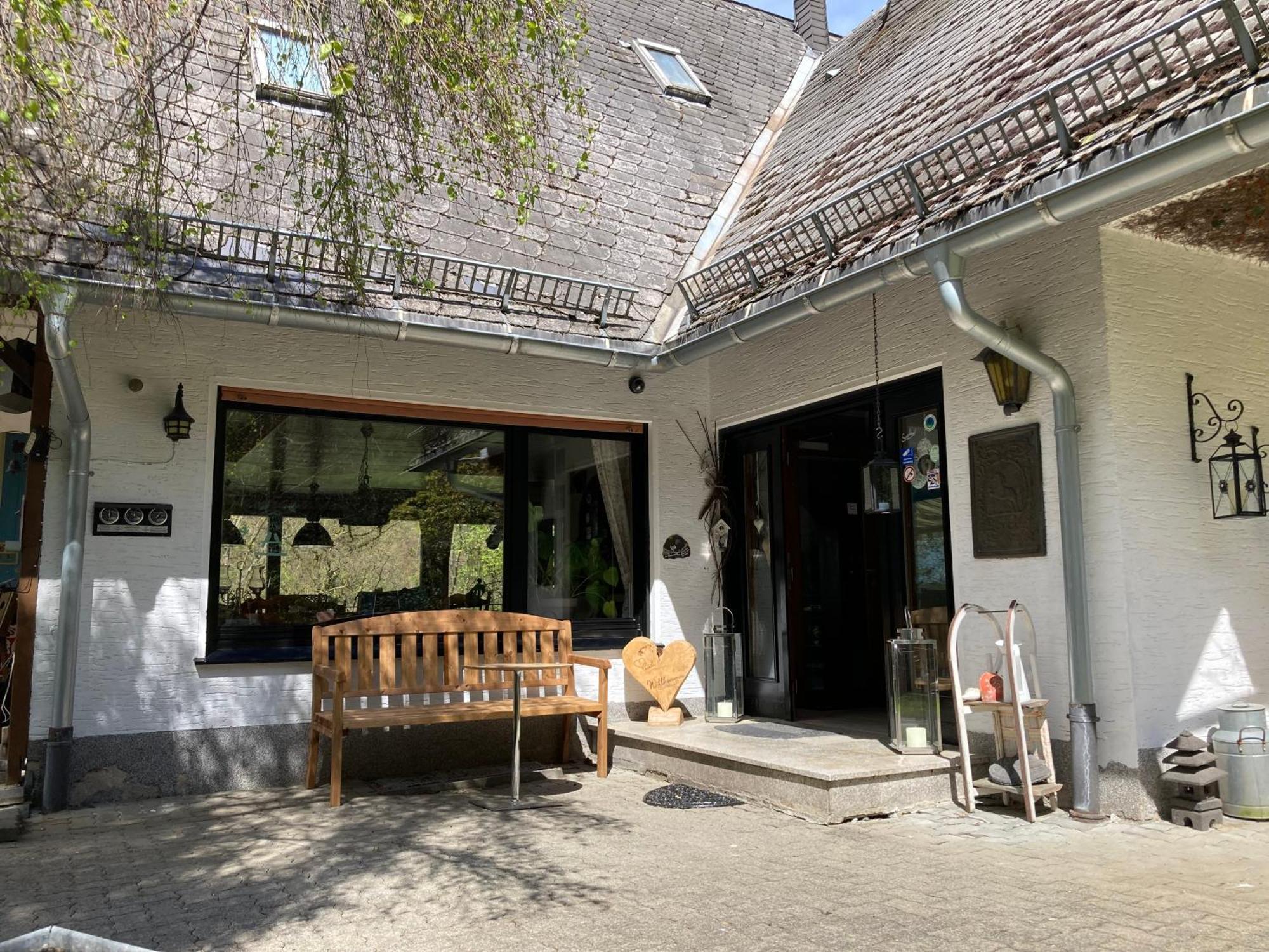 Gasthof Walhalja Schmallenberg Exterior foto